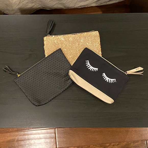 Bundle of 3 Small Ipsy Bags - Picture 1 of 10